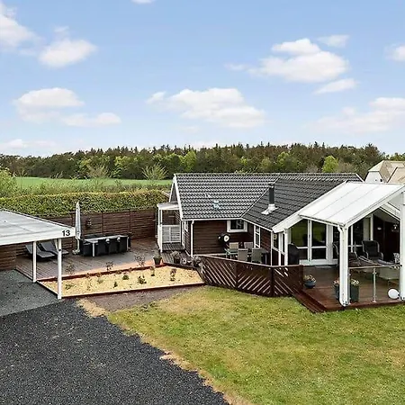 Ha411-hals-junovej-13 * Hals